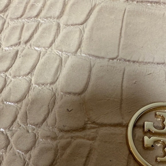 Tory Burch Like New TanCroc-Embossed Tan Crossbody Bag - Picture 6 of 11